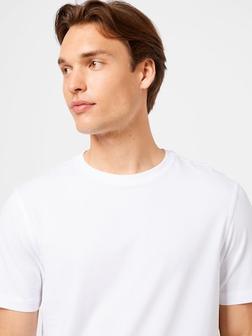 T-Shirt 'Tim-Tim' BRAX en blanc
