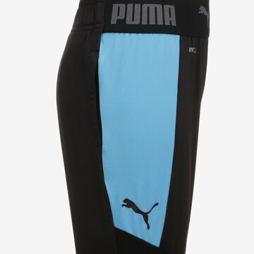 PUMA Regular Trainingshose in Schwarz