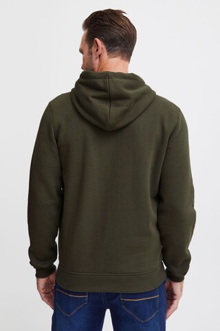 FQ1924 - Sudadera con cremallera 'William' en verde