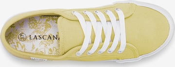 LASCANA - Zapatillas deportivas bajas en amarillo