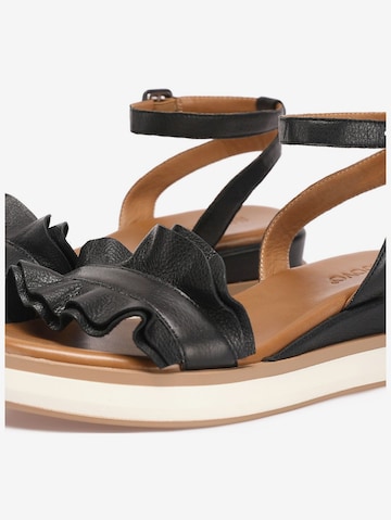 INUOVO Strap Sandals in Black