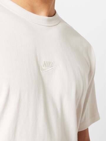 Nike Sportswear Koszulka 'Premium Essentials' w kolorze biały
