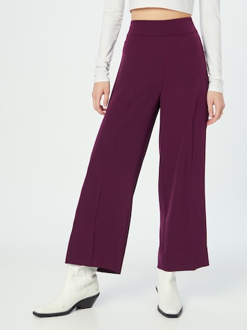 InWear Wide leg Pleated Pants 'Zhen' in Purple: front