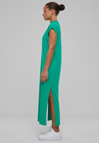 Rochie de la Urban Classics pe verde