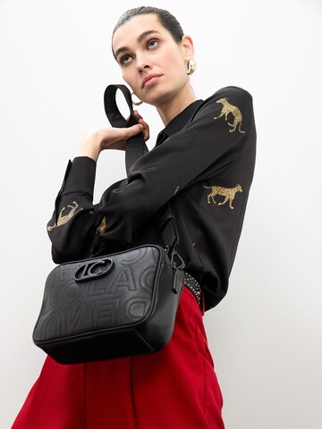 Borsa a tracolla di Lola Casademunt in nero