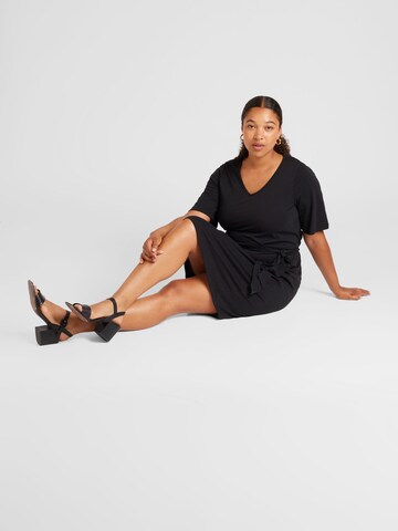 Vero Moda Curve Šaty 'VMCPINA' – černá