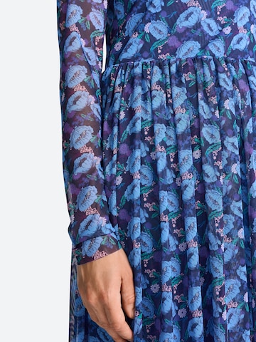 Rochie de la Rich & Royal pe albastru