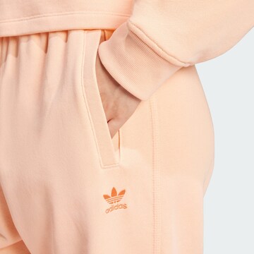 Tapered Pantaloni 'Essentials' de la ADIDAS ORIGINALS pe roz