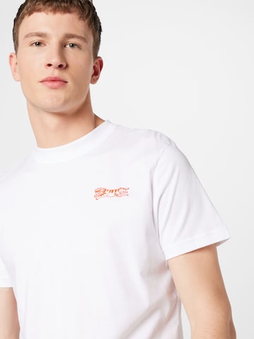 T-Shirt MELAWEAR en blanc