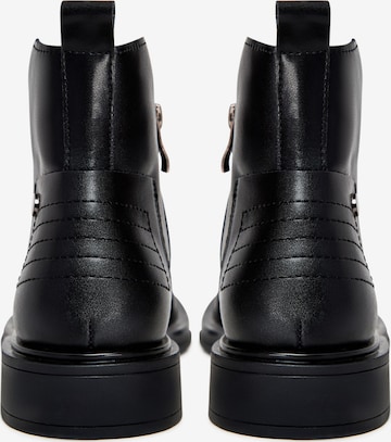 CESARE GASPARI Ankle Boots in Schwarz