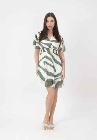 Elara Kjole i grøn: forside