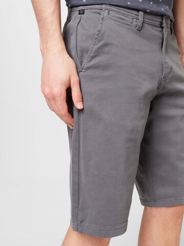 Regular Pantalon chino QS en gris