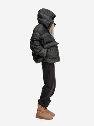 ENRAGE - Chaqueta de invierno 'PUFFY JACKET' en negro