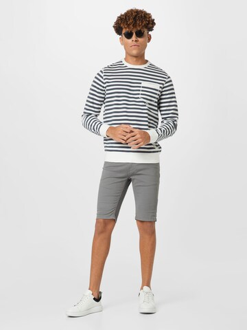 INDICODE JEANS Slimfit Shorts 'Villeurbanne' in Grau