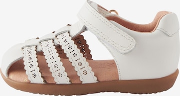 balta Next Sandalai: priekis