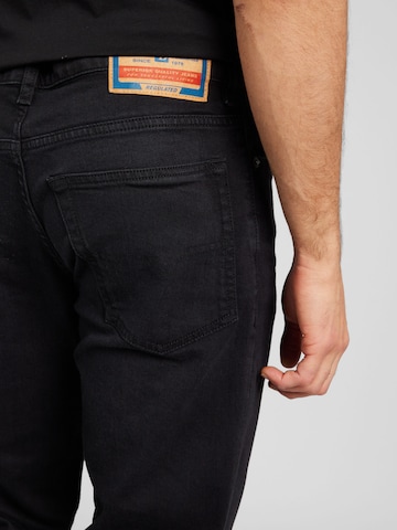 DIESEL Regular Jeans 'FINITIVE' in Schwarz