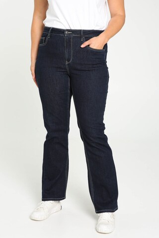Paprika Jeans in Blue: front