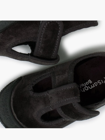 Scarpina primi passi di Pisamonas in grigio