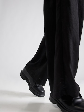 Cotton OnWide Leg/ Široke nogavice Hlače 'Haven' - crna boja