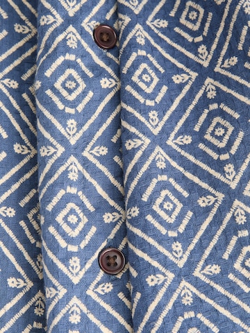 JACK & JONES Comfort fit Button Up Shirt in Blue
