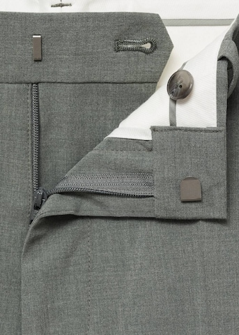 MANGO MAN Slim fit Pleated Pants 'Paris' in Green