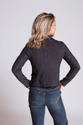 Zhrill Blazer in Grey