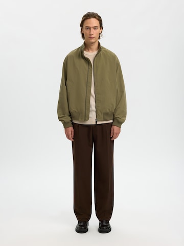 SELECTED Φθινοπωρινό και ανοιξιάτικο μπουφάν 'SLHDYLAN' σε πράσινο