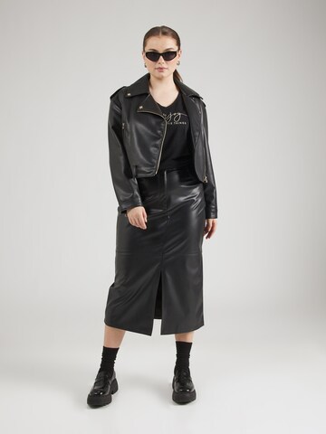 T-shirt 'CARRINA' ONLY Carmakoma en noir
