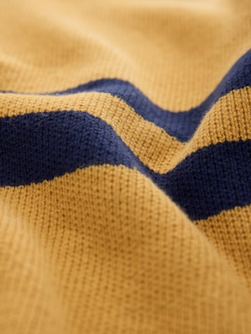 Next Pullover in Gelb