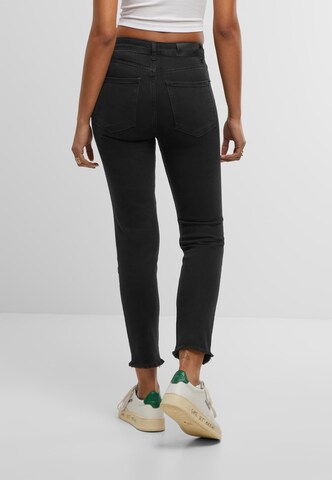 2Y Premium Slimfit Jeans in Schwarz