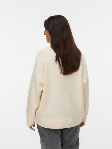 Vero Moda Curve Sweater 'VMBoom' in Beige