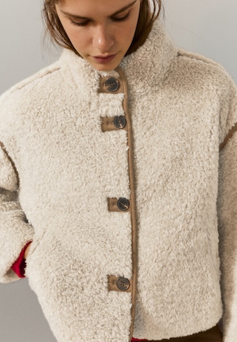 Pull&Bear Between-season jacket in White