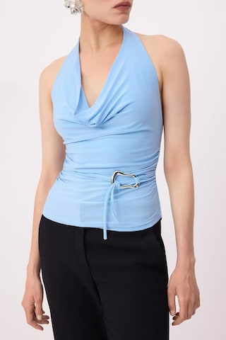 Trendyol - Top en azul