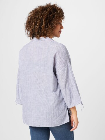 Esprit Curves - Blusa em branco