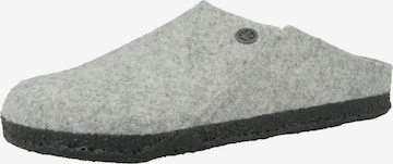 BIRKENSTOCK - Pantufa 'Arizona' em cinzento: frente