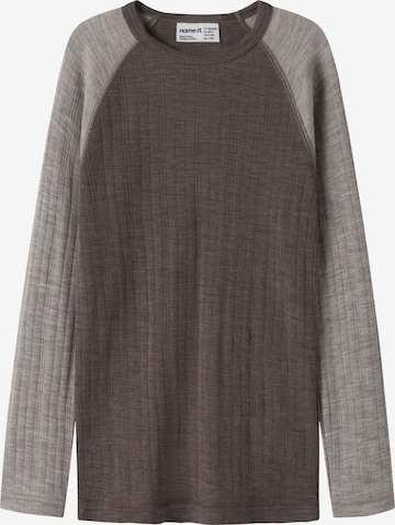 NAME IT - Camiseta en marrón: frente