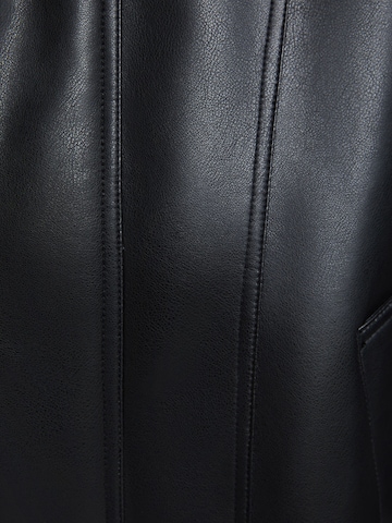 Bershka Between-season jacket in Black