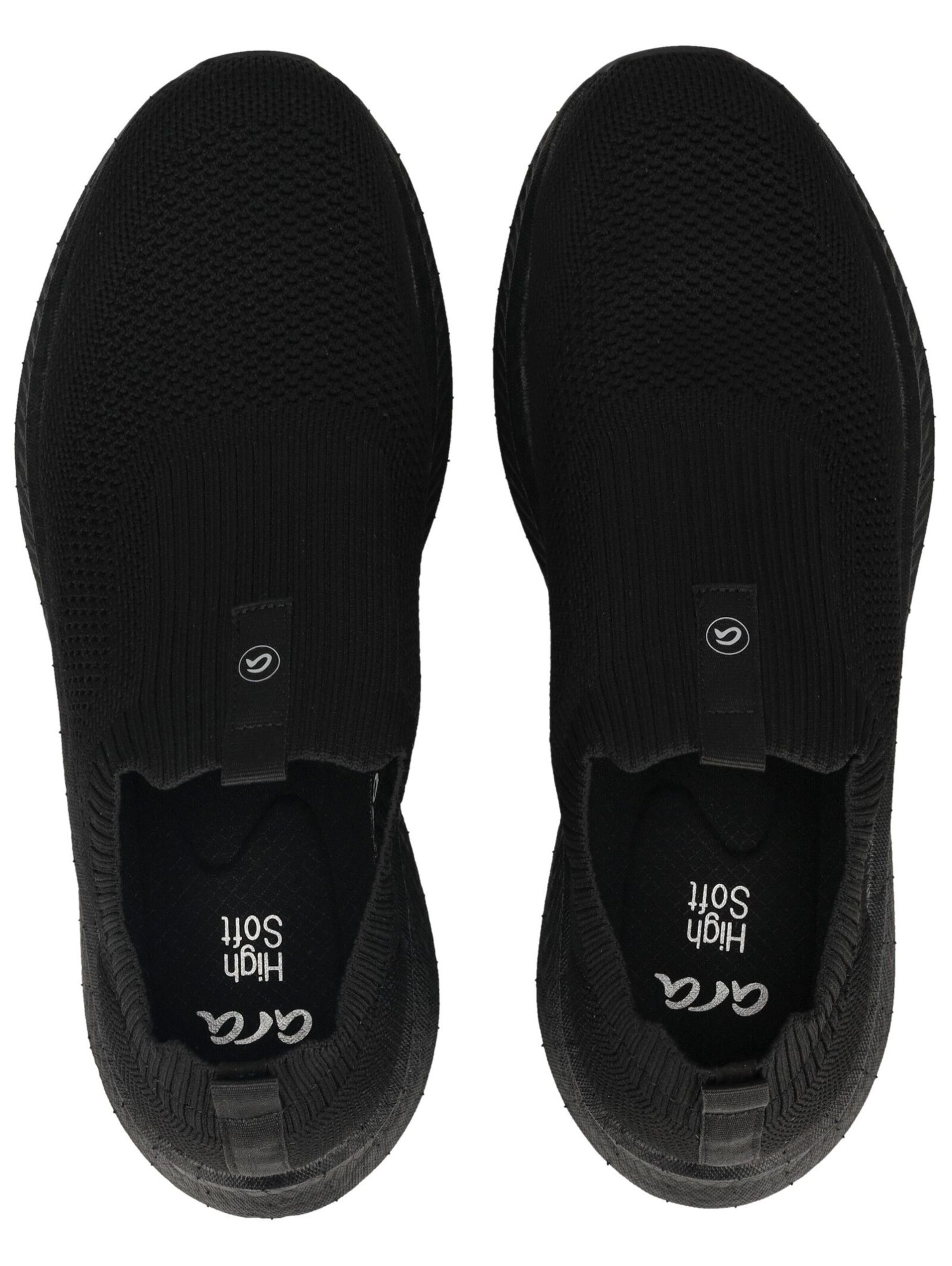 ARA Platform trainers in Black