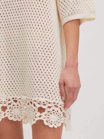 Robe 'Conor' EDITED en beige