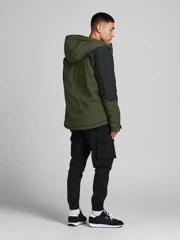 Veste mi-saison 'Dexter' JACK & JONES en vert