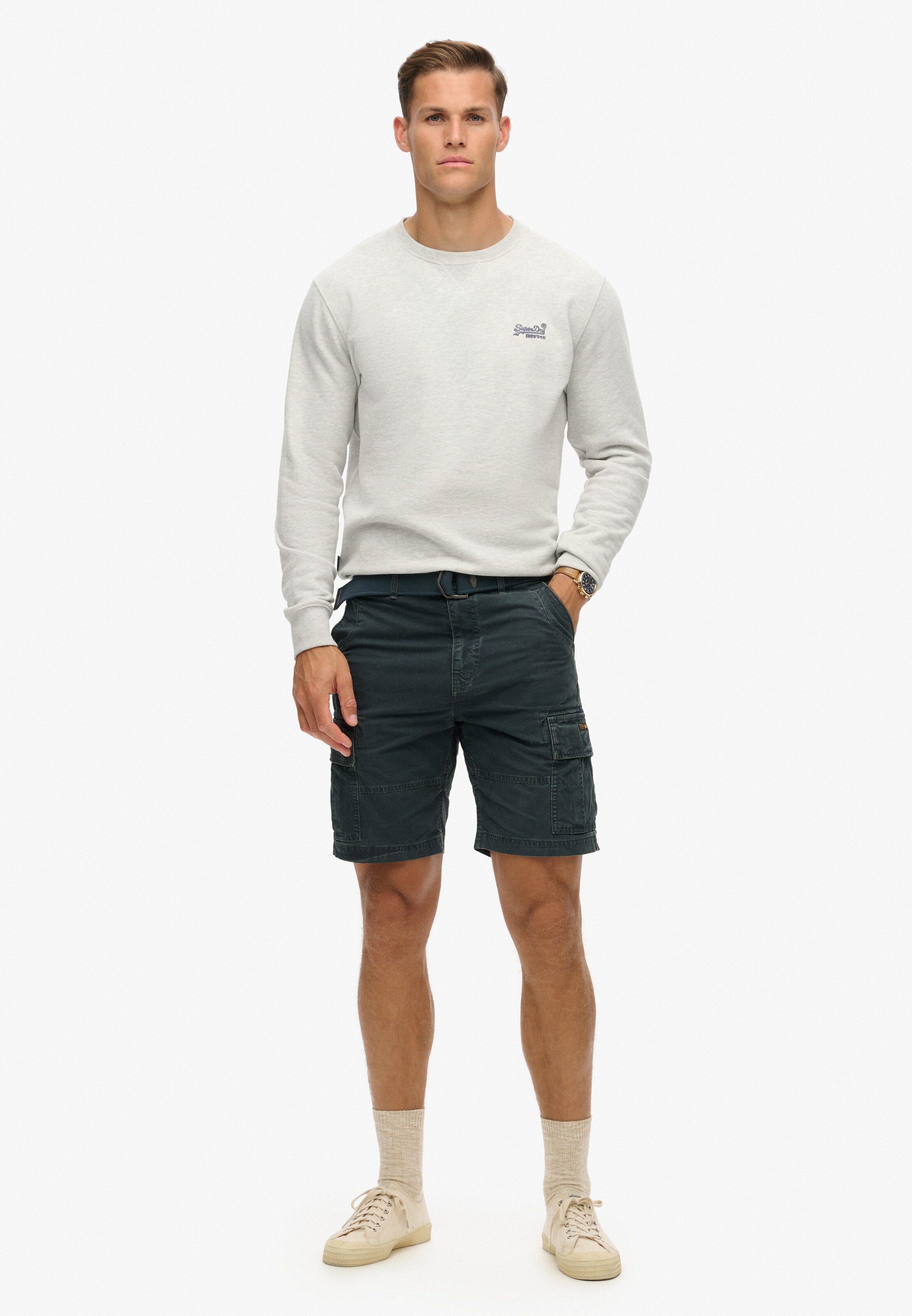 Superdry Regular Shorts in Blau
