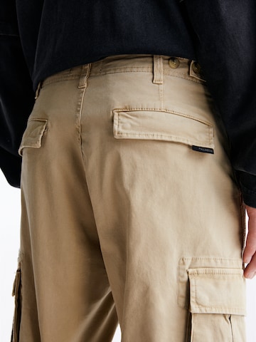 regular Pantaloni di Pull&Bear in beige