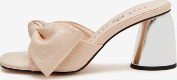 Katy Perry Sandals 'THE TIMMER BOW' in Beige