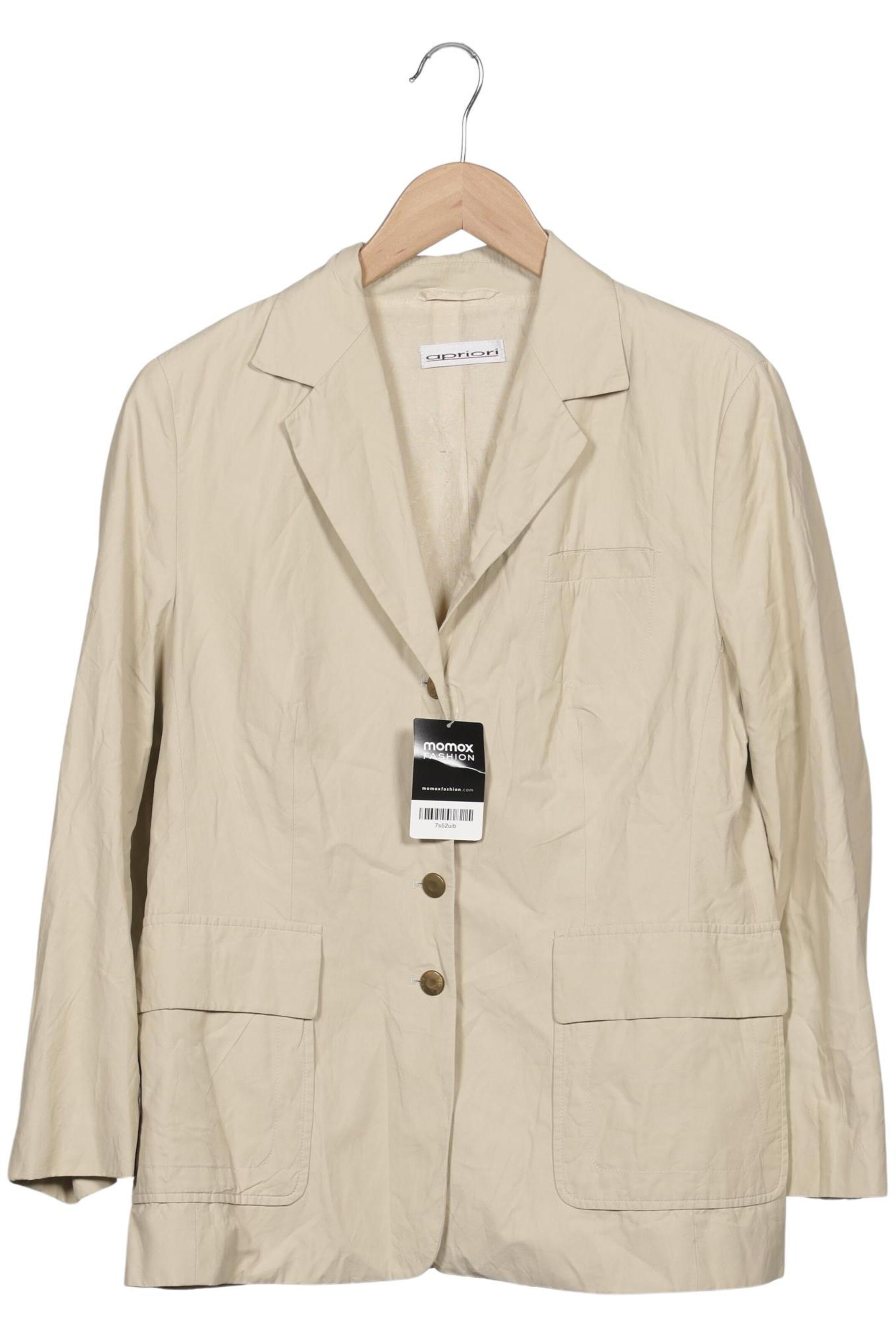 apriori Jacket & Coat in L in Beige: front