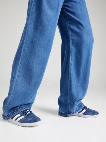 Soft Rebels Loosefit Jeans 'Sara' in Blau