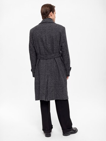 Antioch Between-seasons coat in Grey