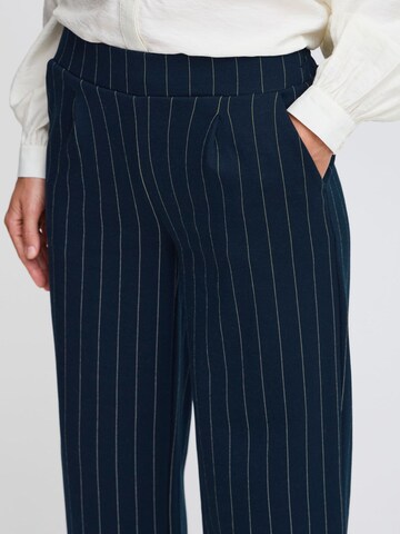 regular Pantaloni di b.young in blu