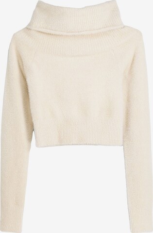 Bershka Sweater in Beige: front