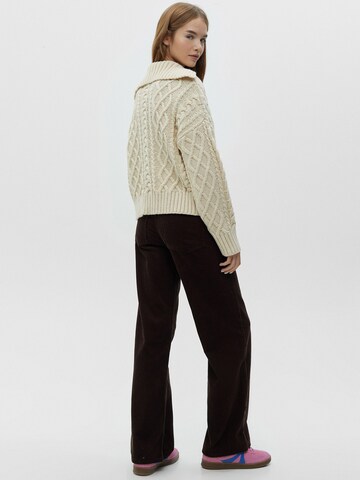 Pull&Bear Pullover in Beige