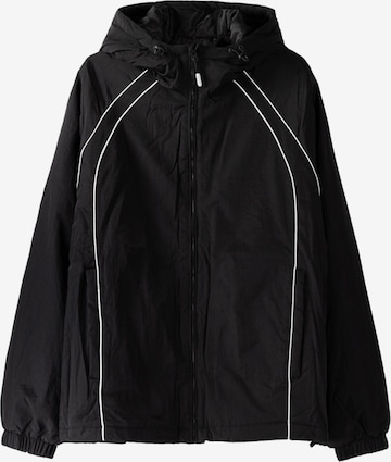 Bershka Between-season jacket in Black: front